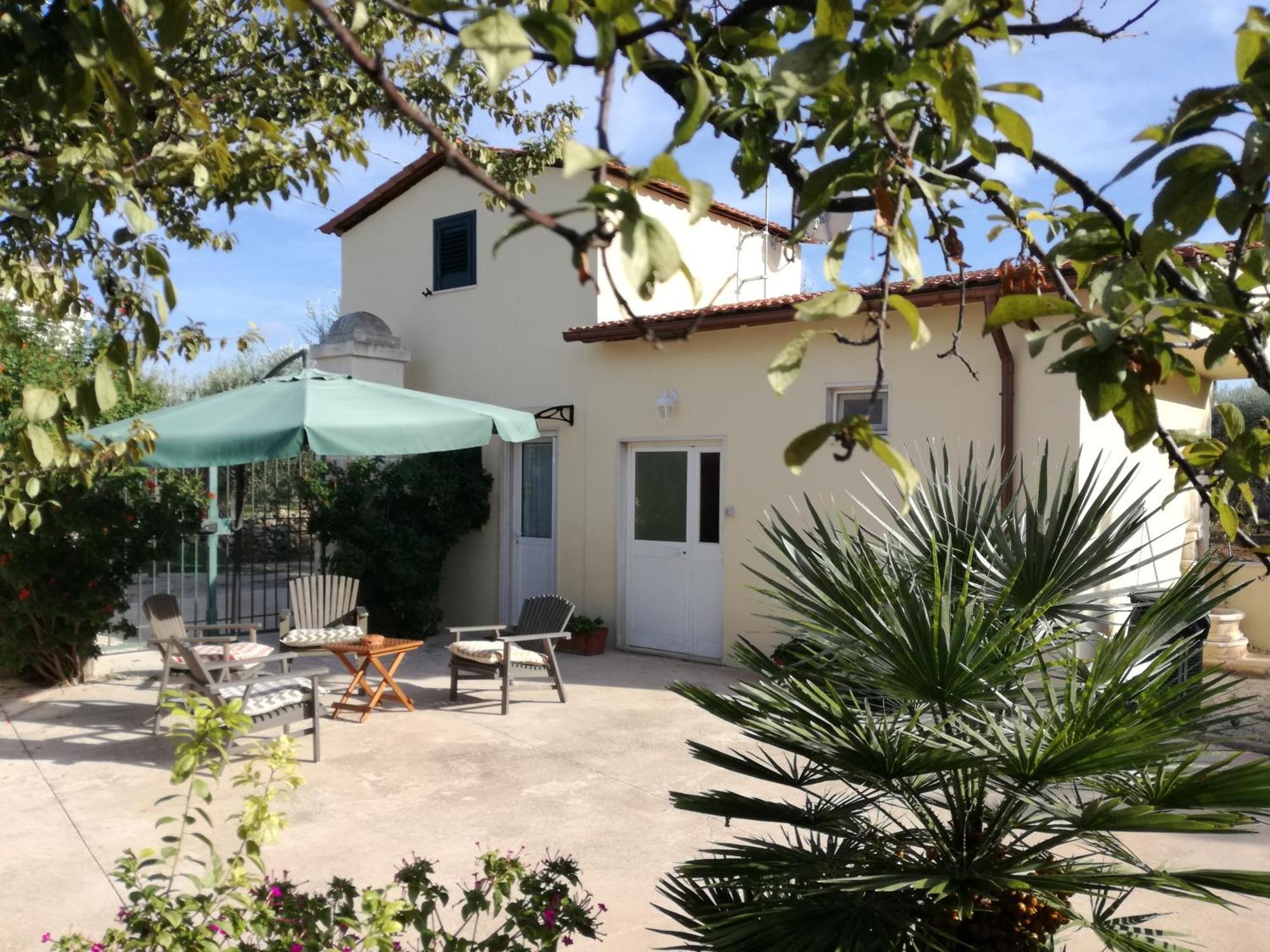 Countryhouse Bari Esterno foto